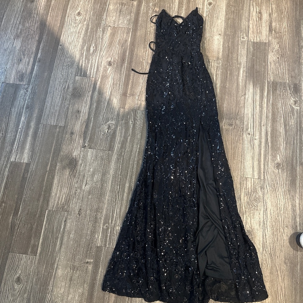 Black Cocktail/Prom Dress